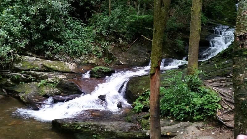 Roaring Fork Falls Trail