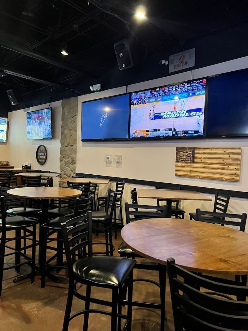 Martino's Sport Bar & Grille 