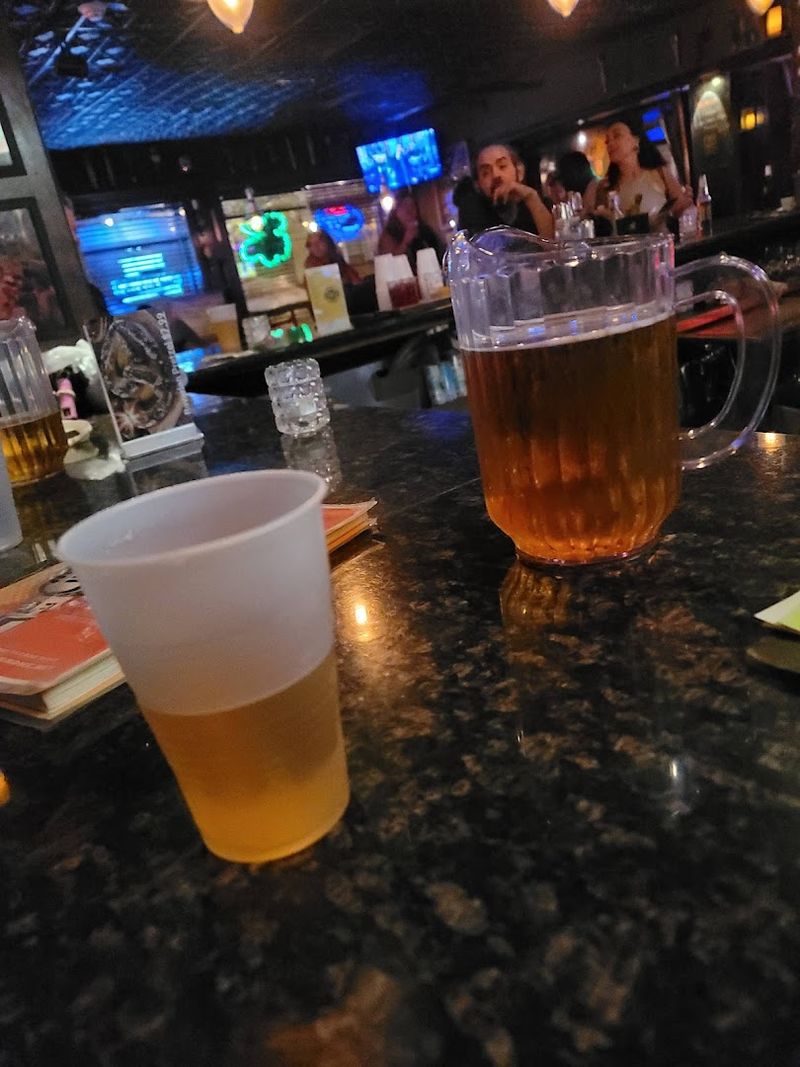 Station Bar & Grill &mdash; Philadelphia