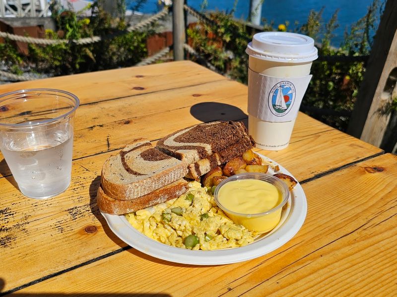 Breakfast by the Harbor