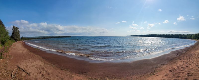 Siskiwit Bay Beaches