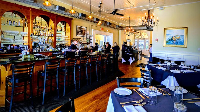 Vic's on the River (Savannah)