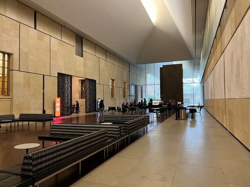 The Complete Museum Experience