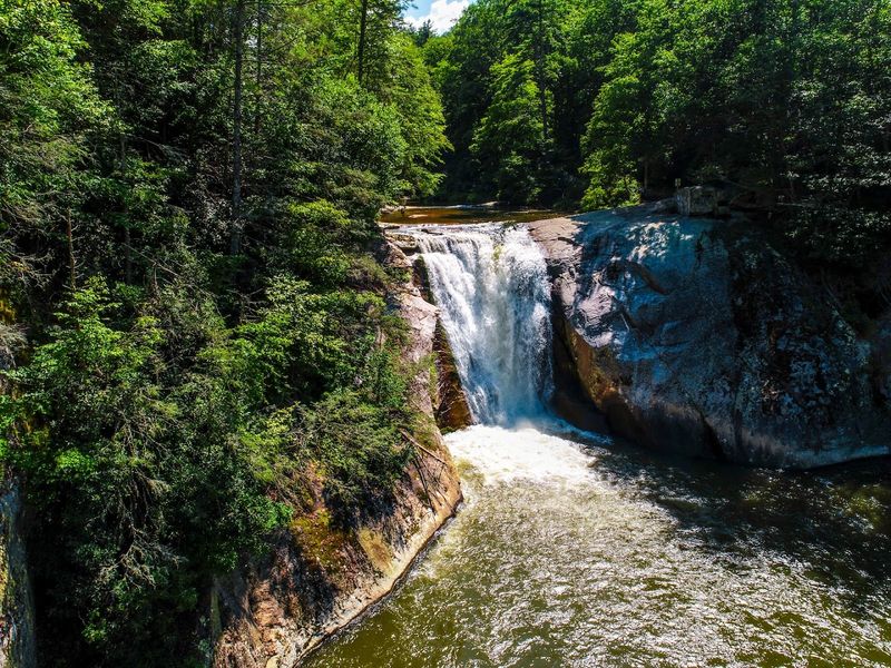 Elk River Falls Trail — Elk Park