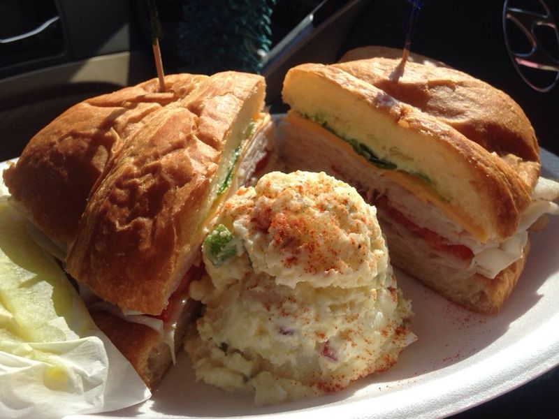 Harveys Sandwich & Salads (Palm Harbor)