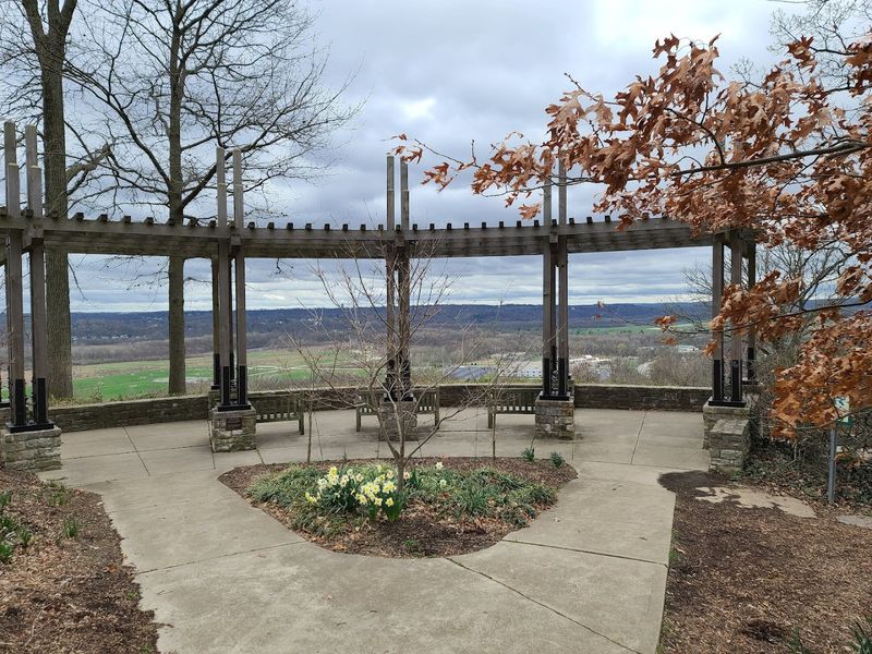 Heekin Overlook at Ault Park