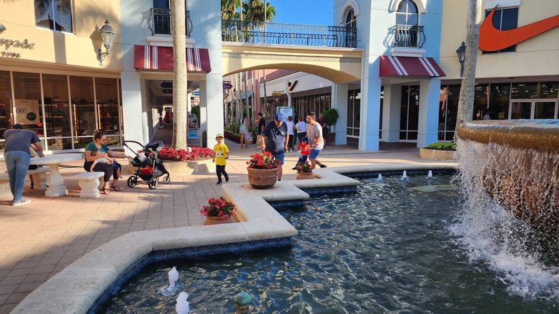Miromar Outlets