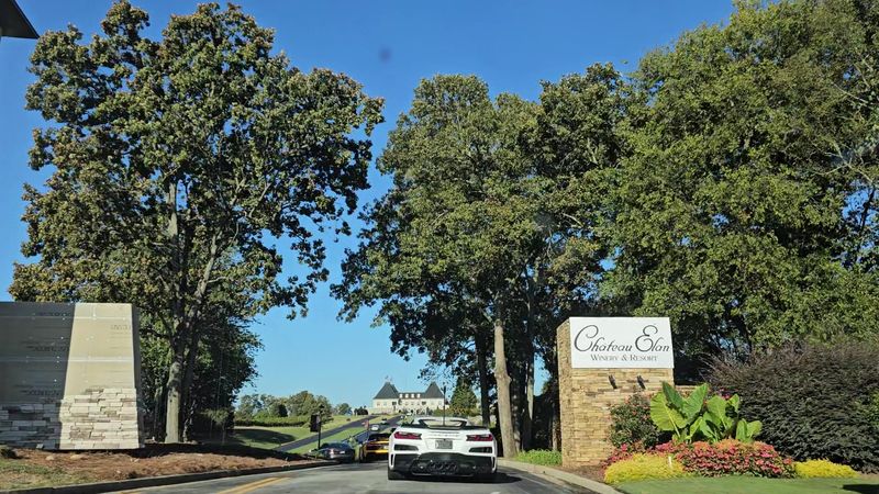 Tour Ch&acirc;teau &Eacute;lan Winery & Resort