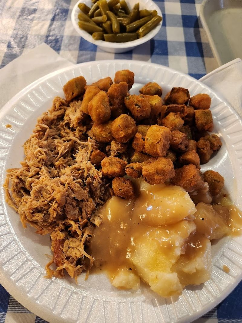 Ron's Barn Barbecue & Seafood &mdash; Sanford