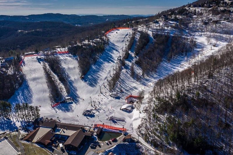Close to Grandfather Mountain, Ski Slopes, and Small-Town Wandering