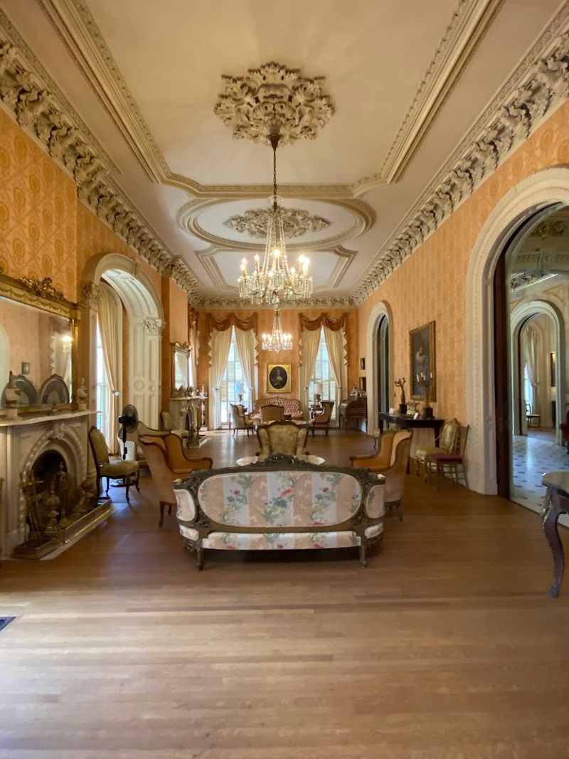 Building a Palace in the 1850s