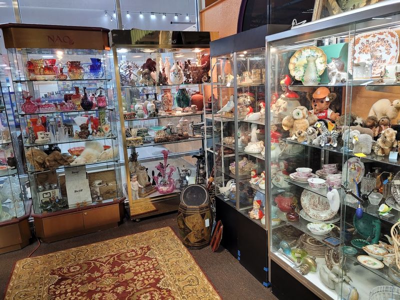 Hillsboro Antique Mall