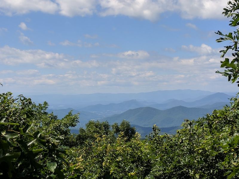 Tray Mountain