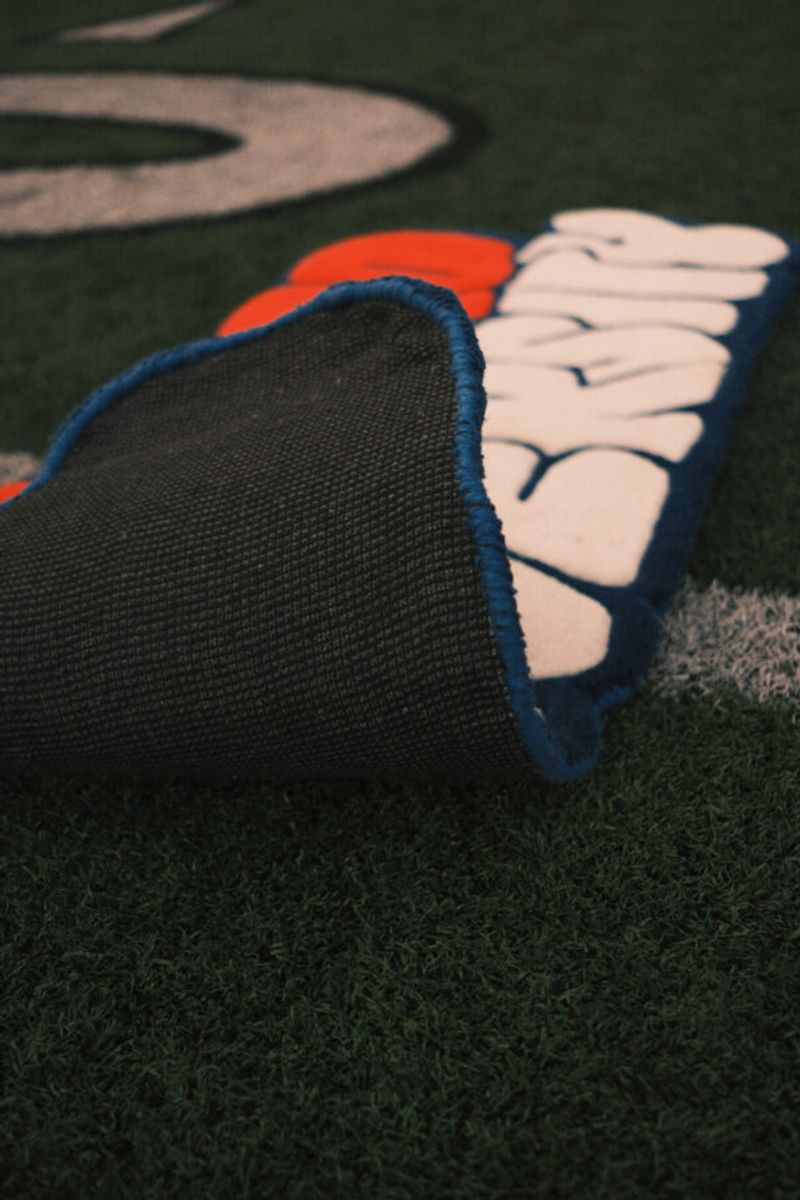 We Throw Rugs