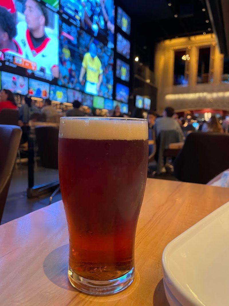 Banners Kitchen & Tap &mdash; Boston