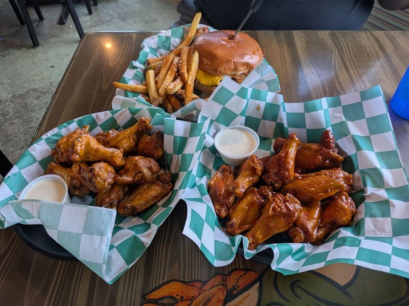 Froggers Grill & Bar - Oviedo
