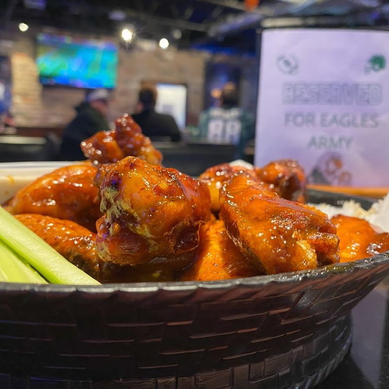 Marina 84 Sports Bar & Grill &mdash; Fort Lauderdale, Florida