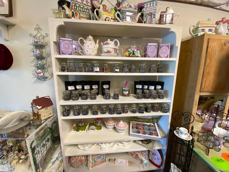 Charming Gift Shop for Tea Lovers