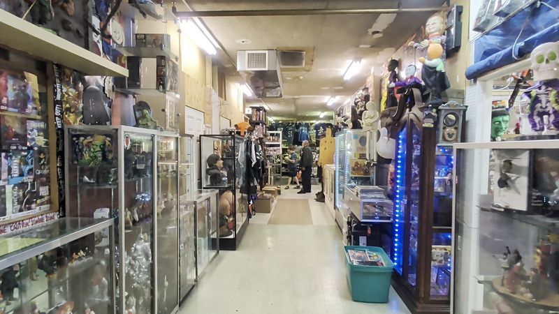 Quaker City Flea Market