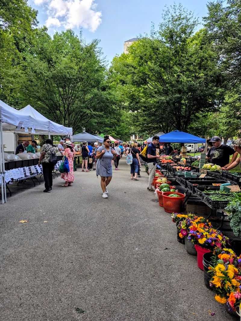 Pittsburgh North Side Farmers Market - Pittsburgh, PA