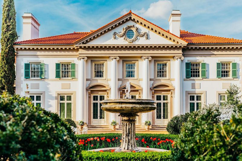 Hills & Dales Estate (LaGrange)