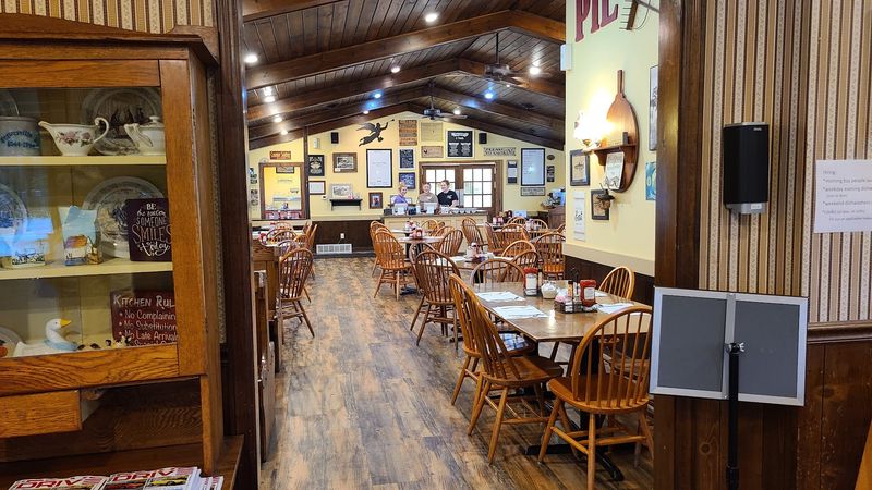 Brown's Country Kitchen (Portersville)
