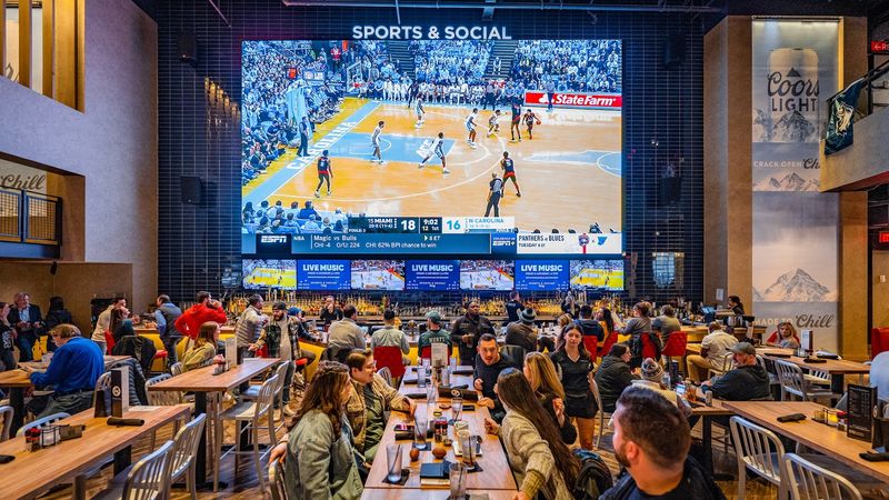 Sports & Social &mdash; Cary (Triangle area)