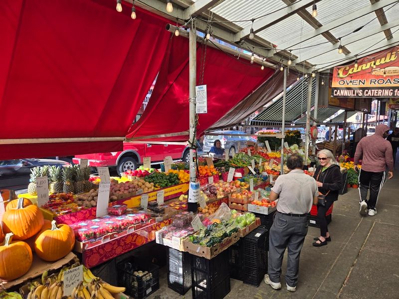 Italian Market Walking Food Tour