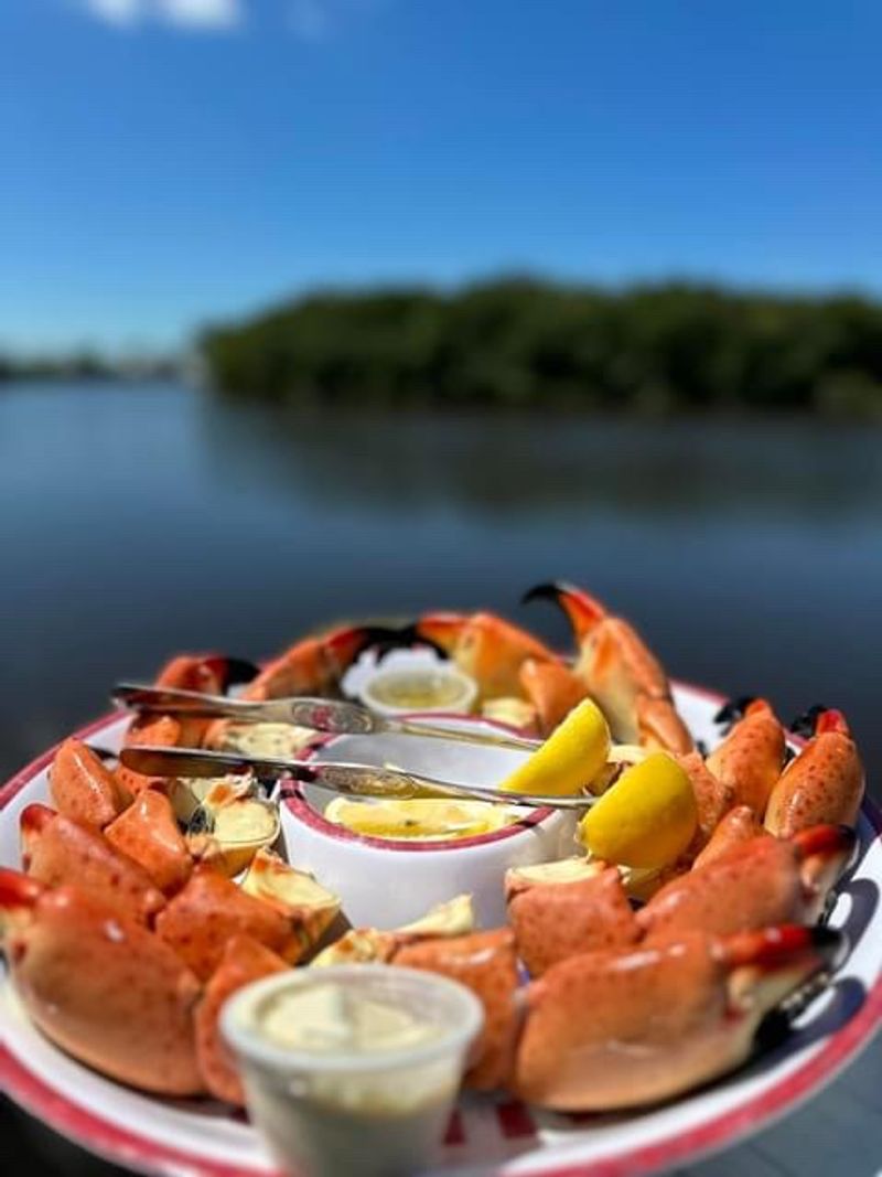 Triad Seafood Market & Café