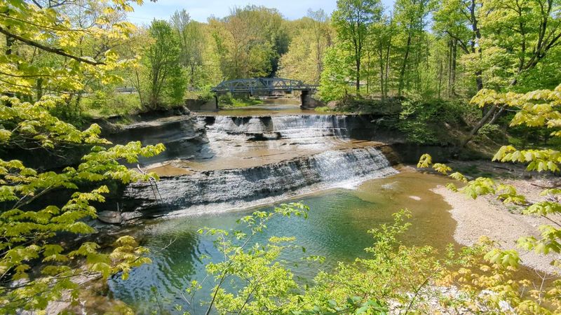 Paine Falls And Hellriegel&rsquo;s