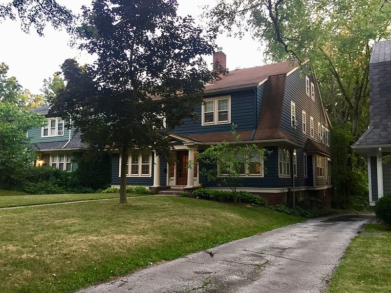 Before the Neighborhood, There Were Estates