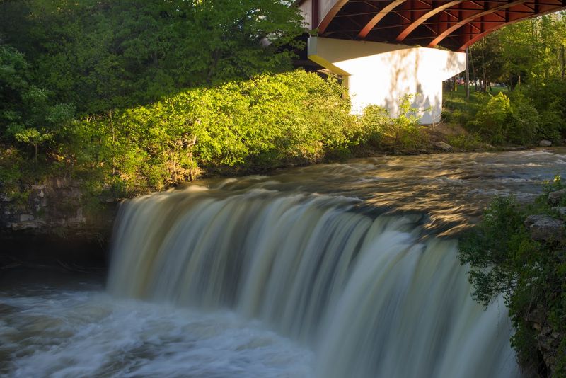 Ludlow Falls And Caroline 