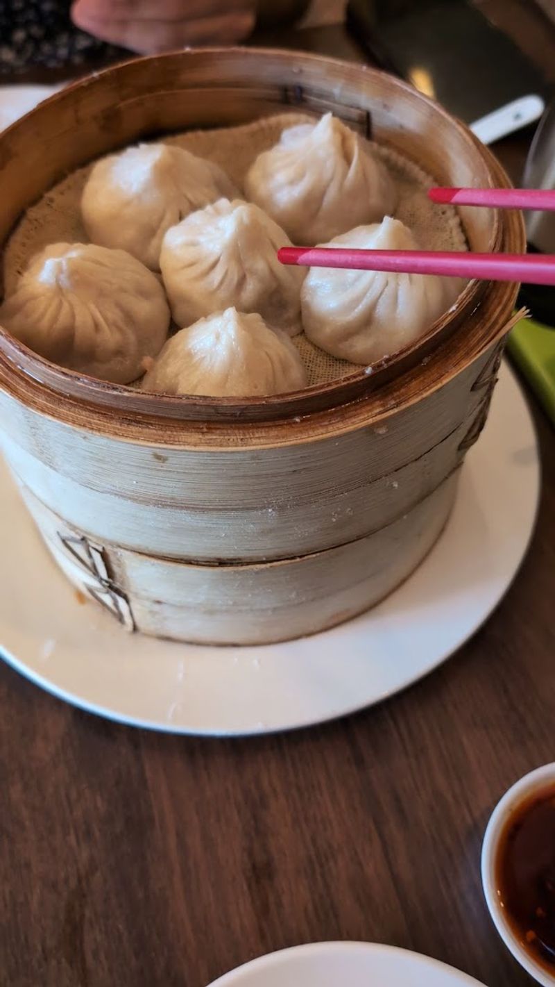 LJ Shanghai