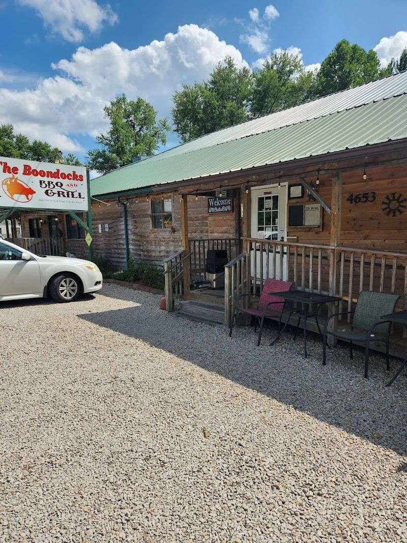 The Boondocks BBQ & Grill (McConnelsville)