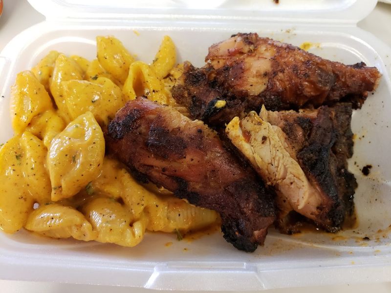 Island Vibes Restaurant, Franklin County