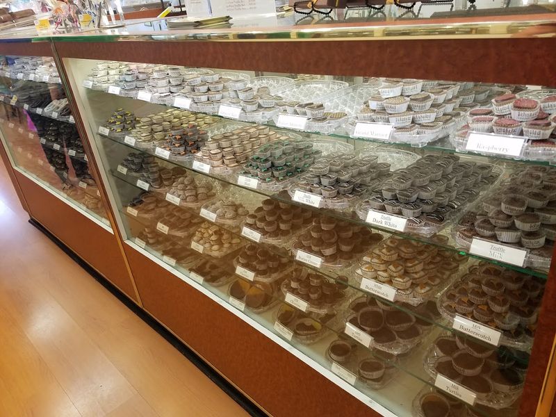 Schakolad Chocolate Factory - Sandy Springs