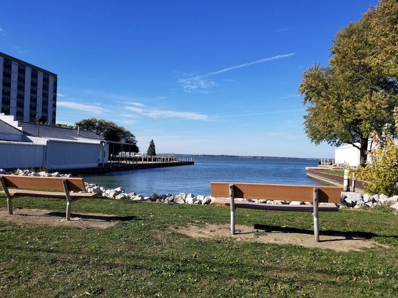 Sandusky & Lake Erie Shoreline