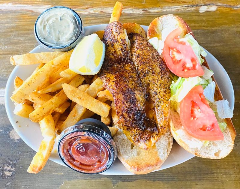 Skipper's Fish Camp &ndash; Darien