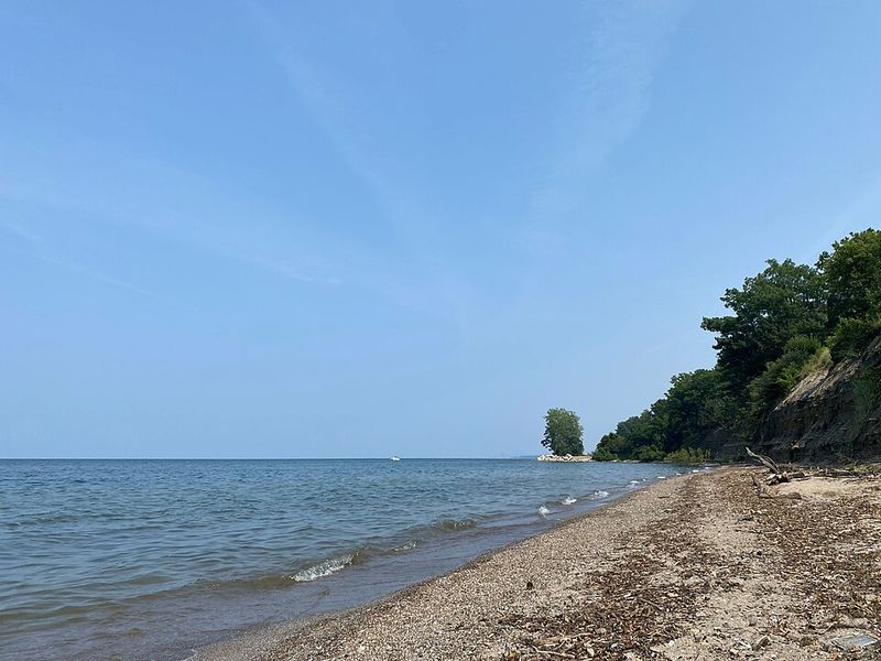 Access to Great Lakes Waterfront