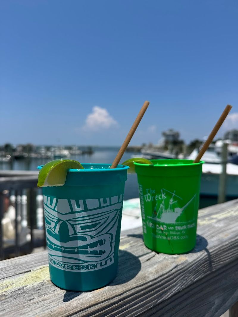 The Wreck Tiki Bar (Hatteras)