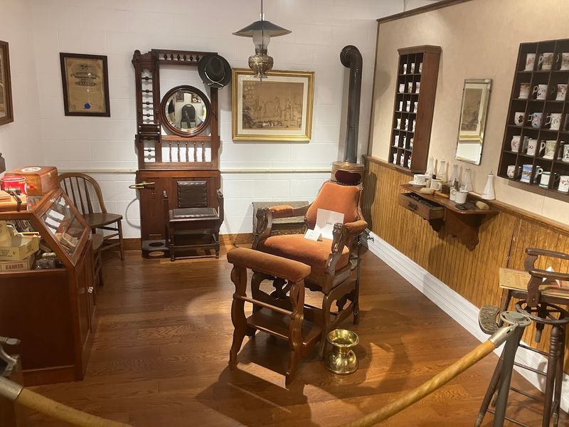 National Barber Museum & Hall of Fame (Canal Winchester)