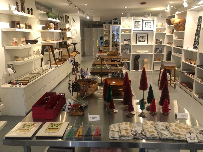 The Center For Art In Wood 