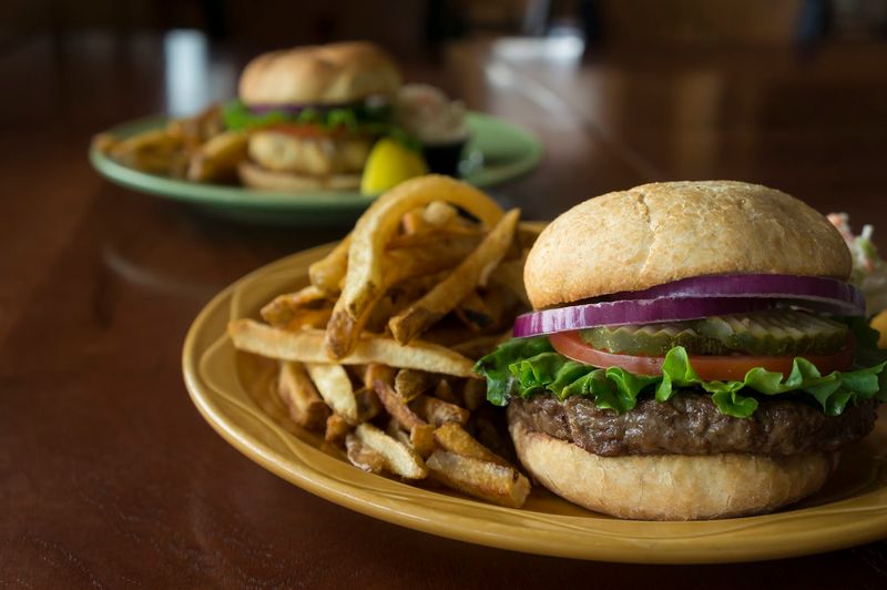 The Cottage Caf&eacute;, Union County