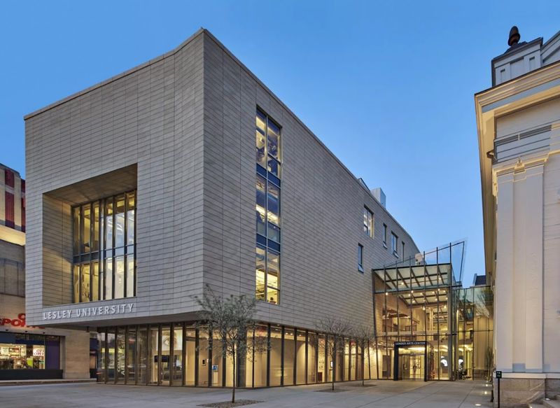 Lunder Arts Center