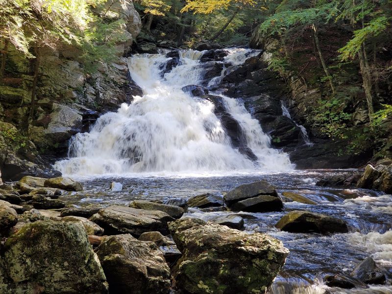 Wahconah Falls State Park
