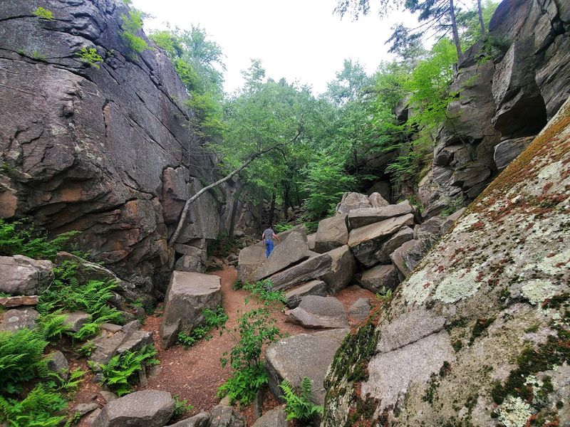 Purgatory Chasm State Reservation (Sutton)