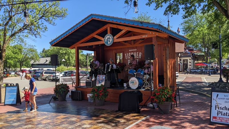 Frankenmuth Funtown Chowdown Food Truck Festival (August)