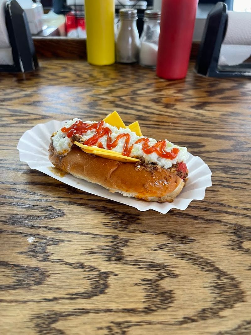 Brandi&rsquo;s World Famous Hot Dogs, Marietta