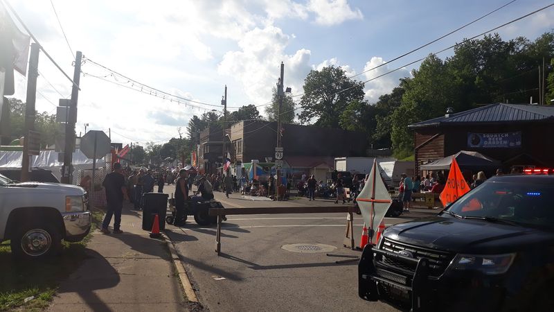 New Straitsville &ndash; Moonshine Festival