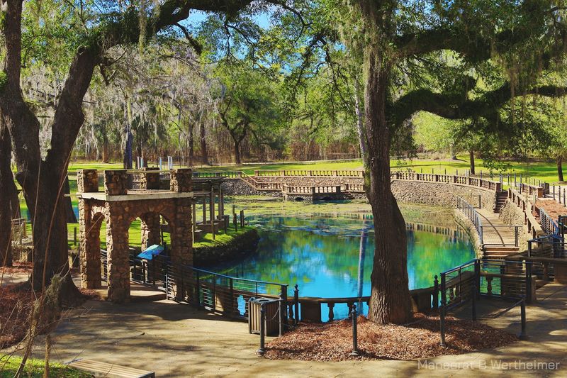 Radium Springs Gardens